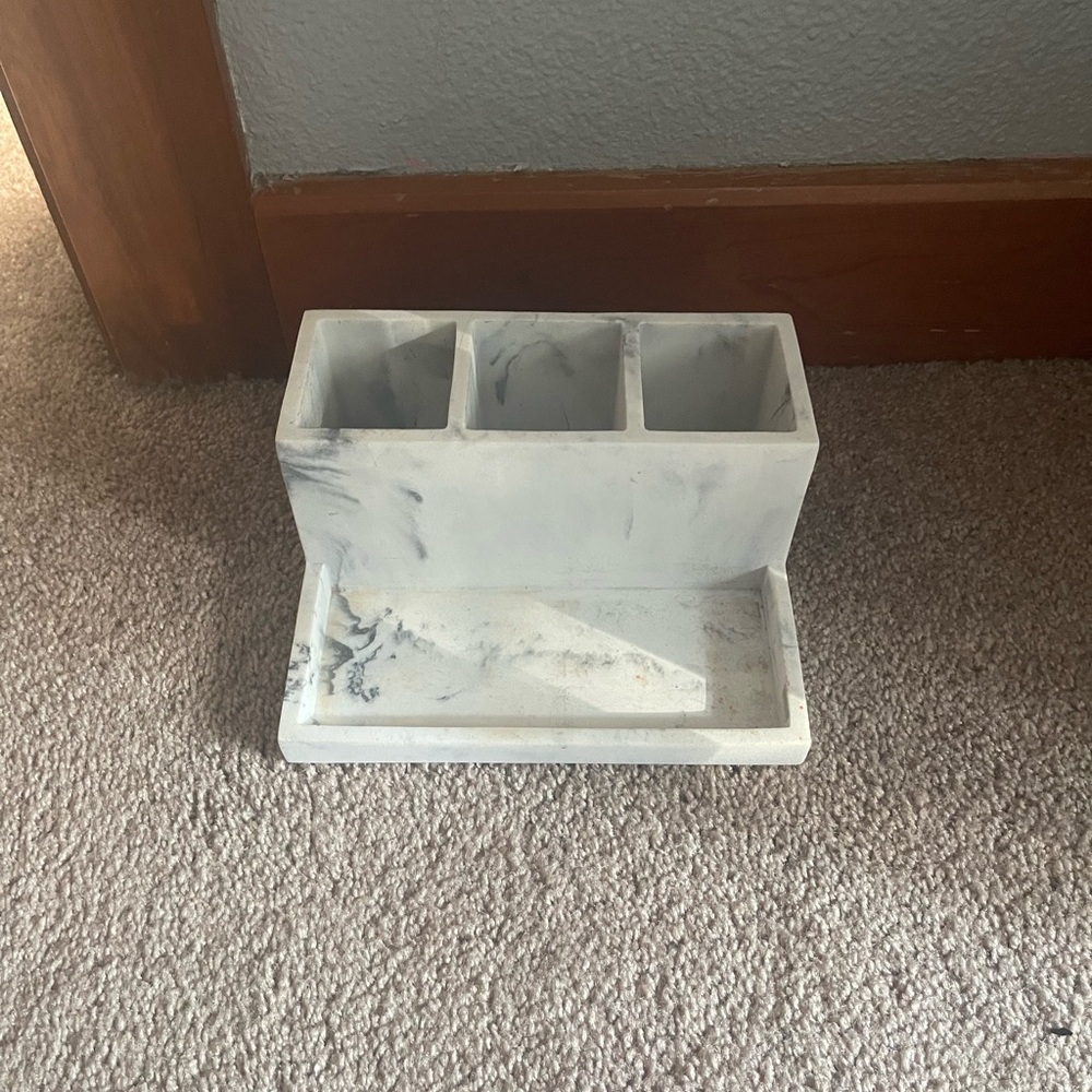 Makeup set up good condition